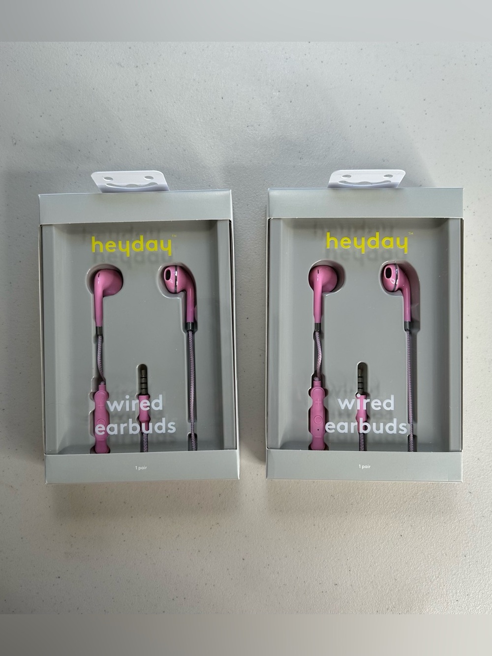 Heyday wired earbuds in Candy Pink, 3.5mm Aux Microphone 2 Pack
